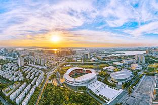 队报：多特有意巴黎17岁中场马尤卢，希望几周内敲定明夏免签